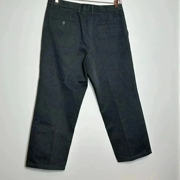 Dockers Straight Fit Gray Men’s Pants - Picture 7 of 9